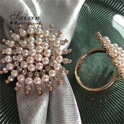 Gold Sparkle Pearl Napkin And Ring Set Diamond For Wedding Dinner Table