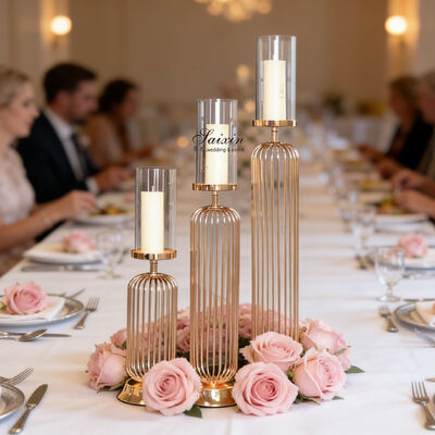 Saixin Neues Design, beliebtes, elegantes Set, goldfarbener Metall-Kerzenhalter für Tischdekoration